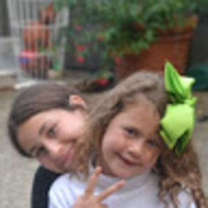 Meet your Posher, Leila